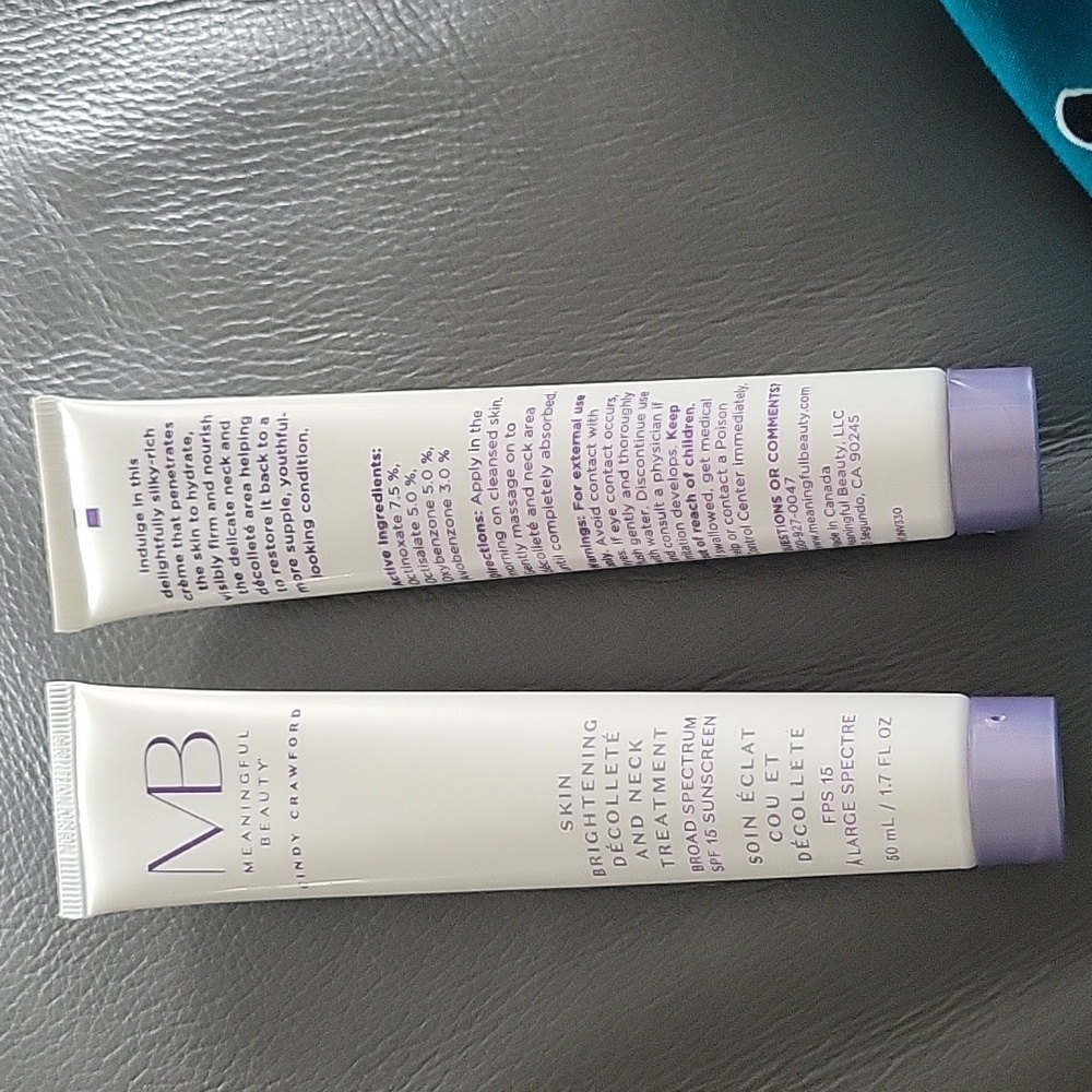 Cindy Crawford Meaningful Beauty Skin Brightening
